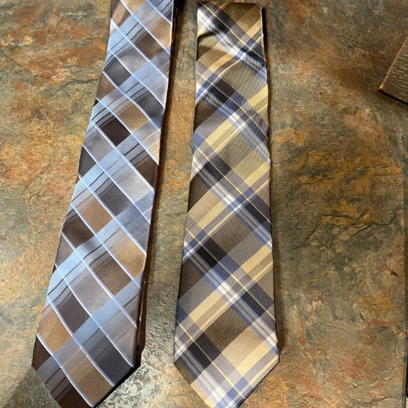 New With Tags two for one price!  Calvin Klein Men’s Warehouse plaid ties - Picture 6 of 6